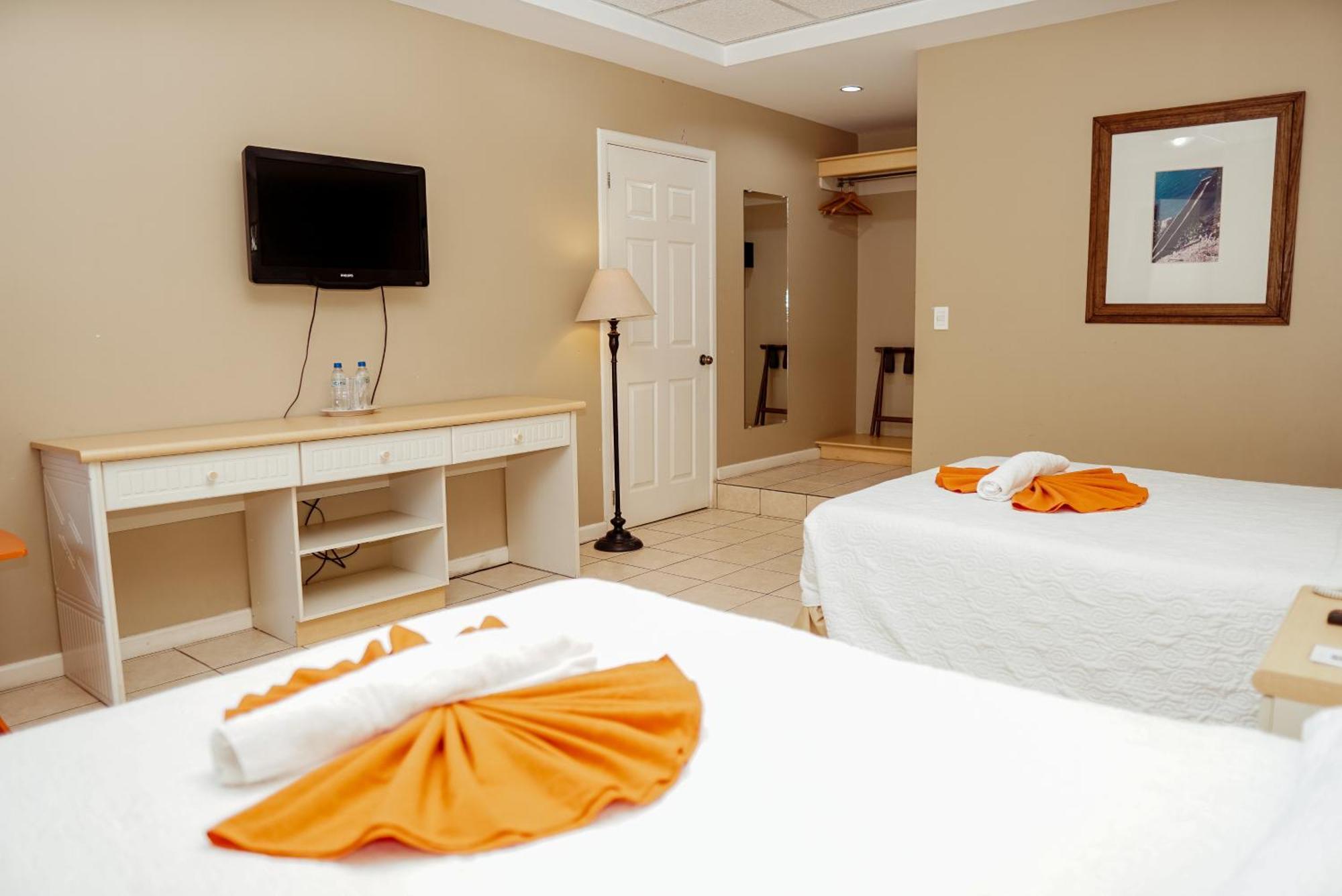 Hotel Casona Del Lago Flores Kültér fotó
